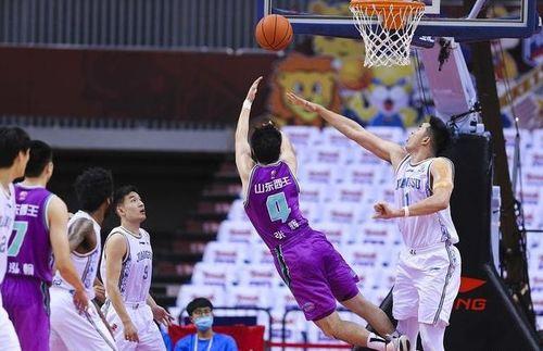 四川男篮mc爆料最新消息,揭秘球队备战新赛季幕后故事